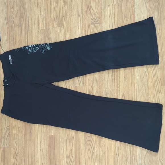 BCBGMaxAzria Pants - BCBG MaxAzria Pants Size XL NWT black